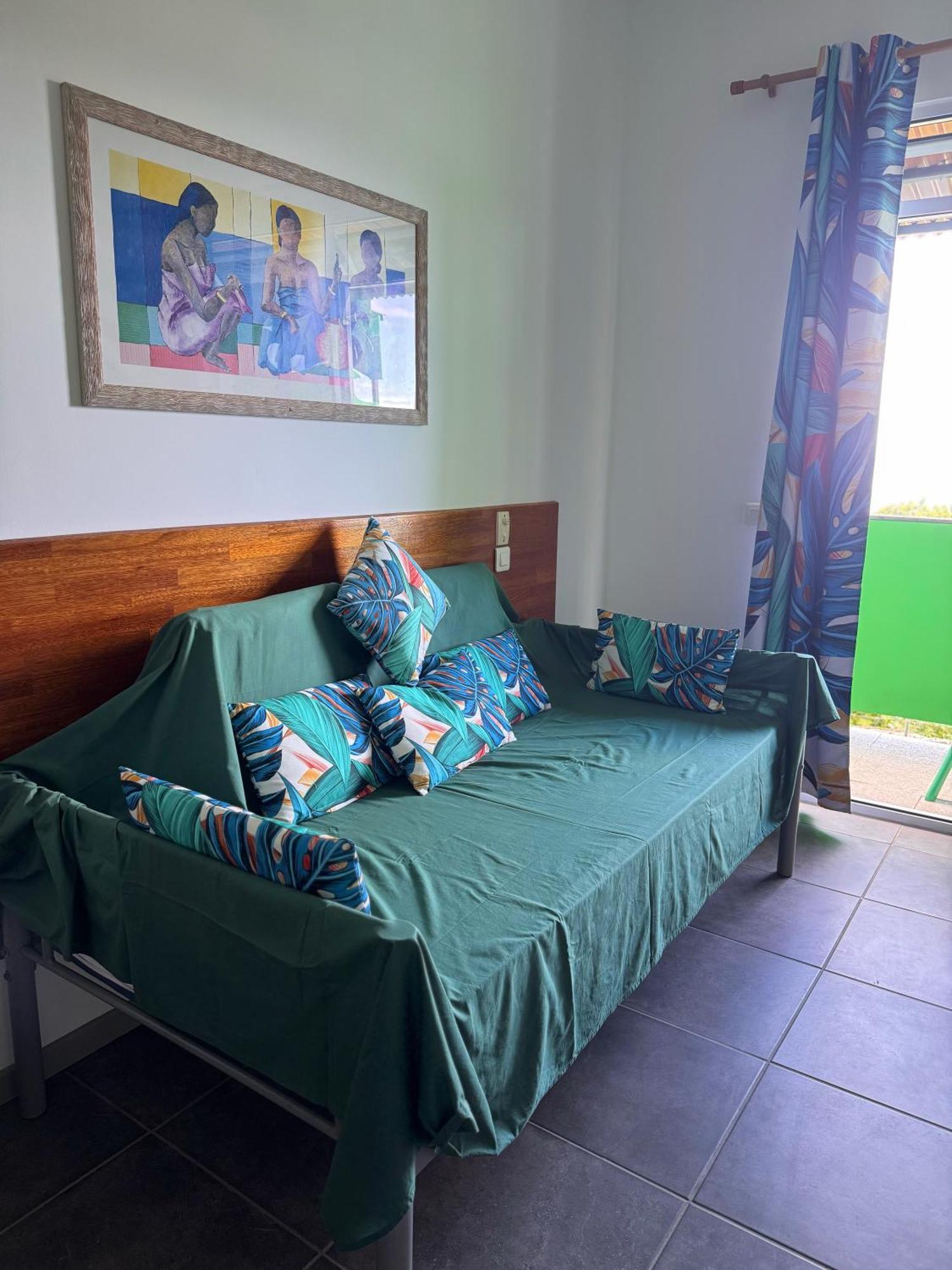 Fare Arana Mooréa Guesthouse Atiha Esterno foto